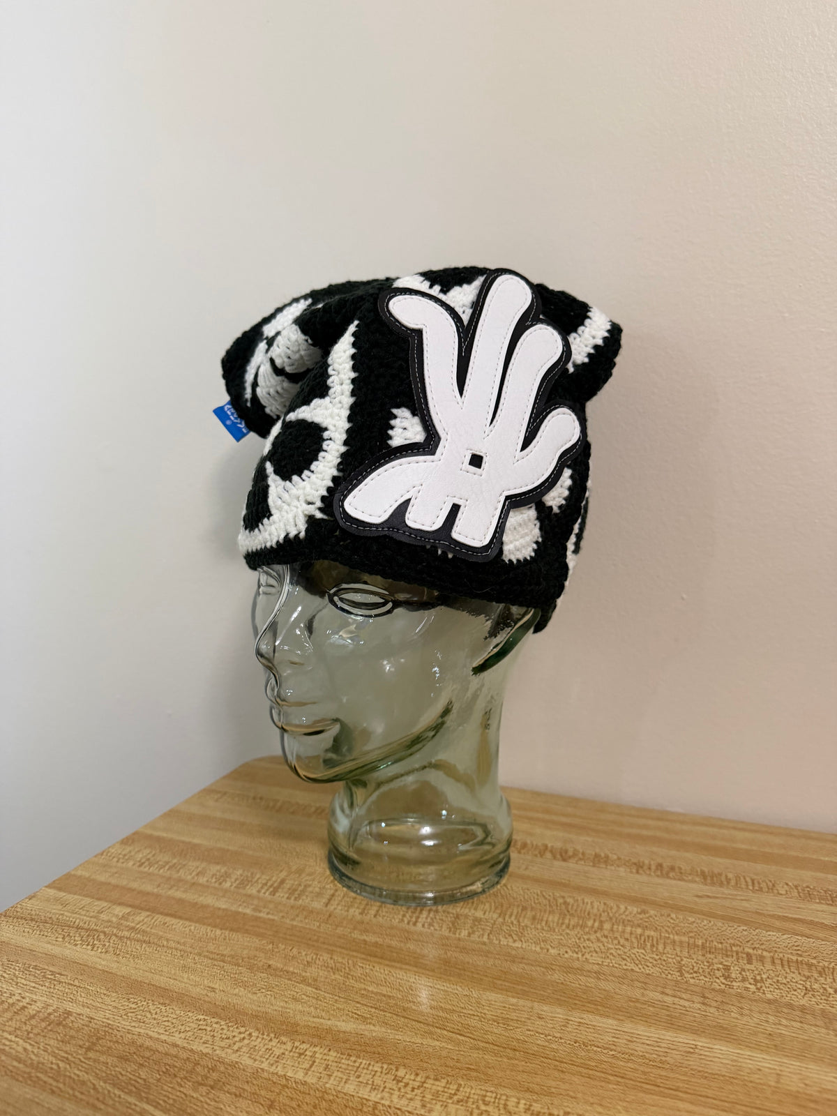 Pinwheel Crochet Cat Hat (Arkyve X YKWYK)