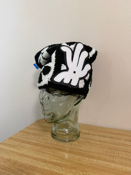 Pinwheel Crochet Cat Hat (Arkyve X YKWYK)